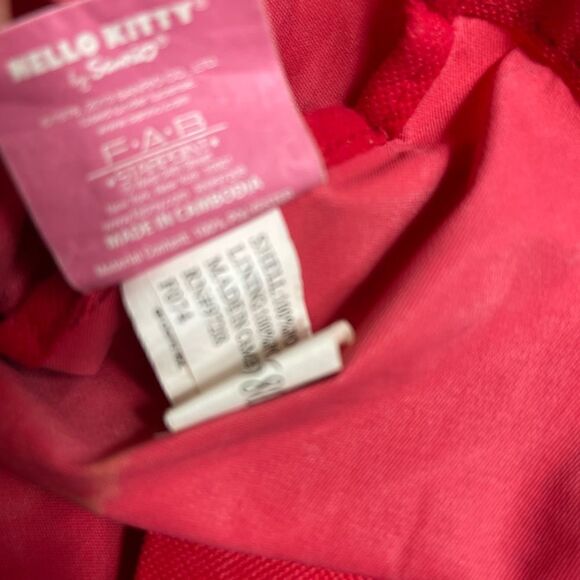 Hello Kitty Sanrio red fabric tote with white polka dots and black prints - Picture 10 of 13